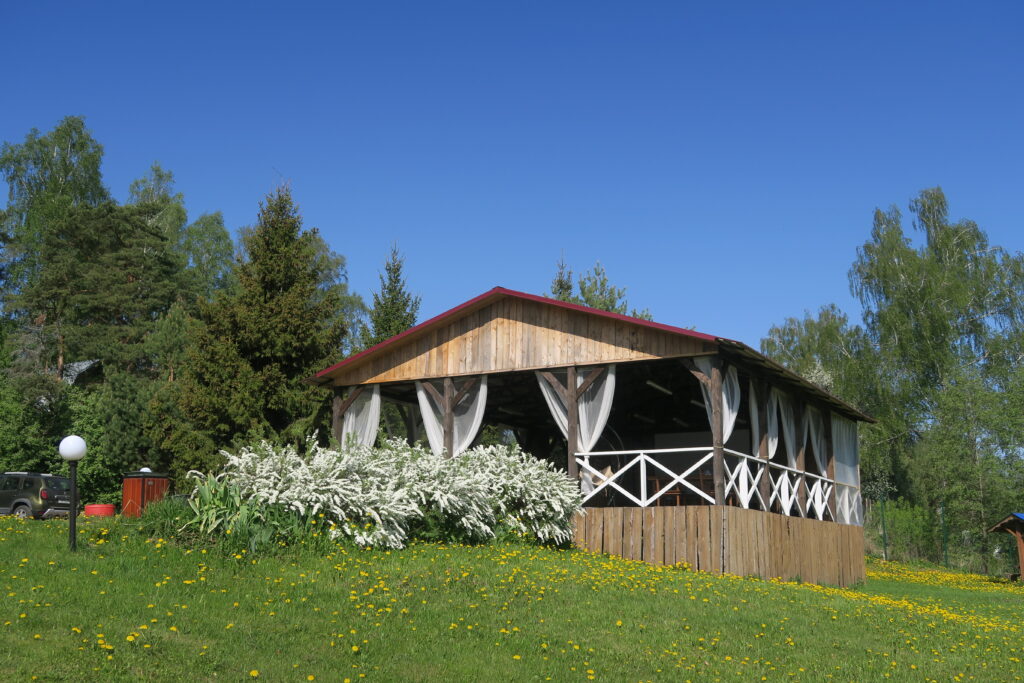 Летняя Веранда 1 &bull; Эко-отель "Белая Мельница"